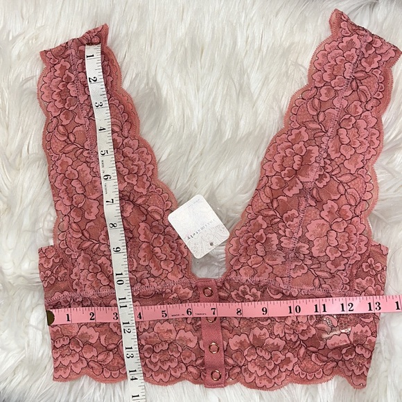 NWT Free People Intimately Rose Dust Lace Top - Picture 2 of 8